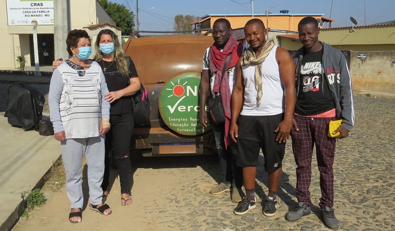 Parceria entre a ONG Verde e AJAGB vai exportar Casa12Volts para Guiné-Bissau